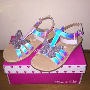 BNIB  IRREDESCENT BUTTERFLY SANDALS